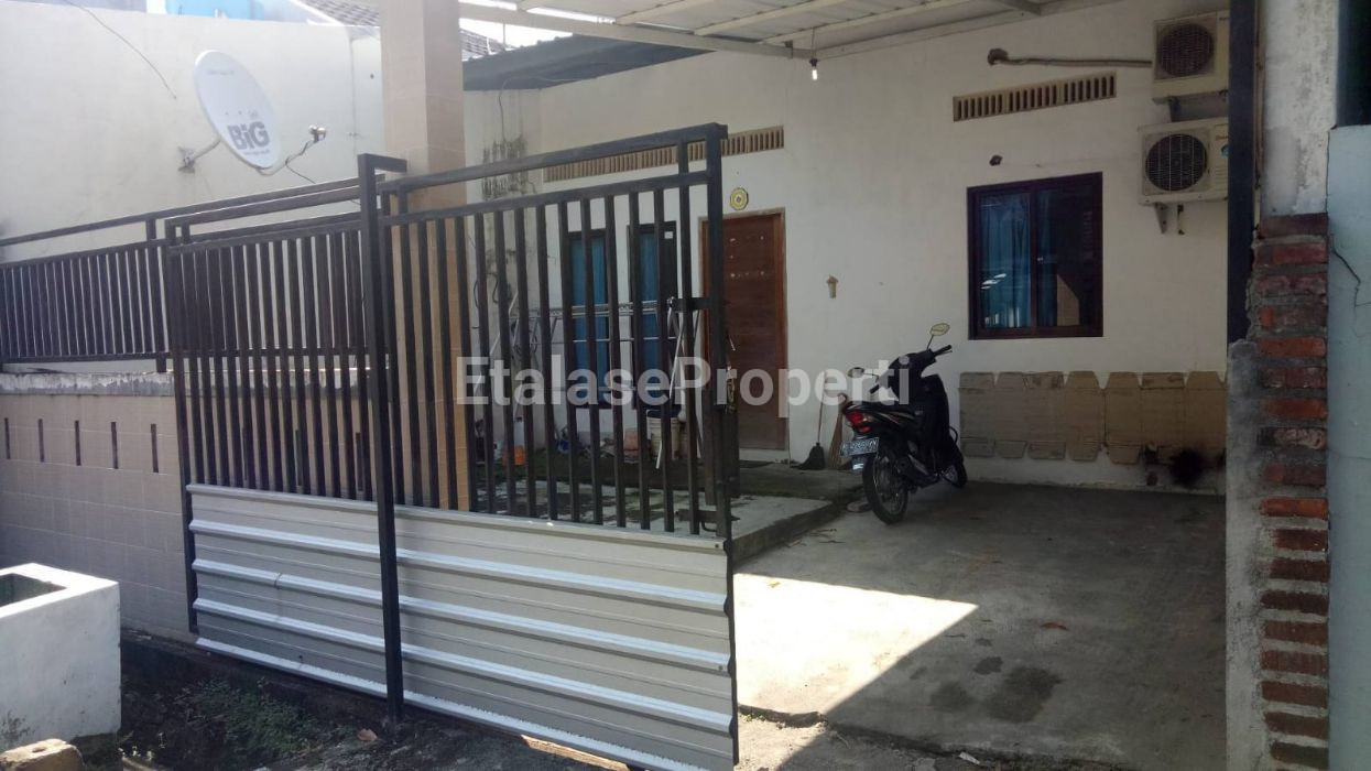 Foto properti Dijual Rumah Darmo Indah Timur 2