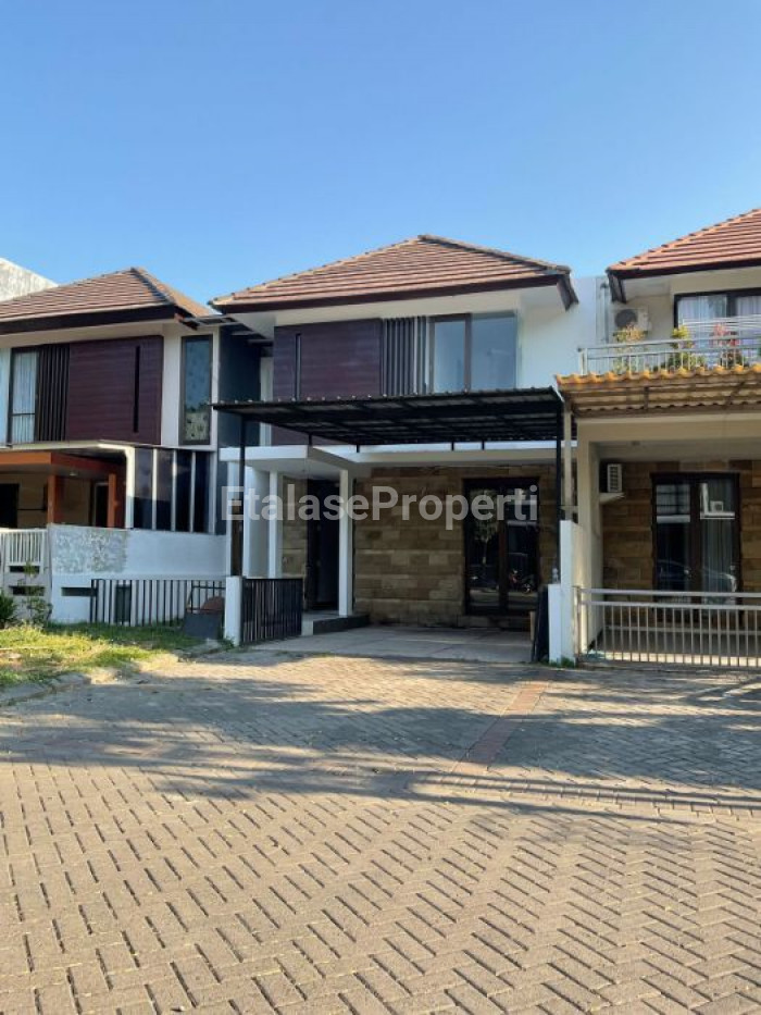 Foto properti Rumah Pantai Mentari Cluster The Havens  Siap Huni Di Surabaya Timur 1