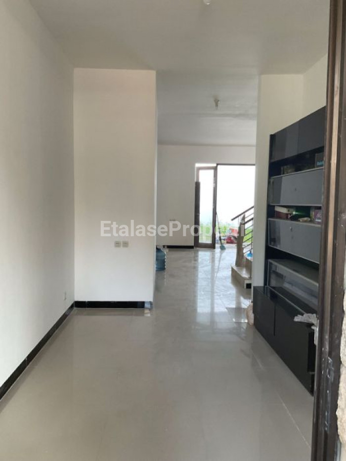 Foto properti Rumah Pantai Mentari Cluster The Havens  Siap Huni Di Surabaya Timur 3