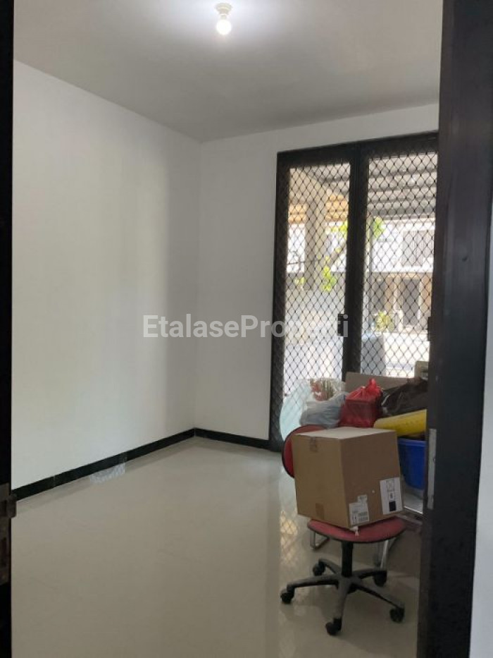 Foto properti Rumah Pantai Mentari Cluster The Havens  Siap Huni Di Surabaya Timur 7