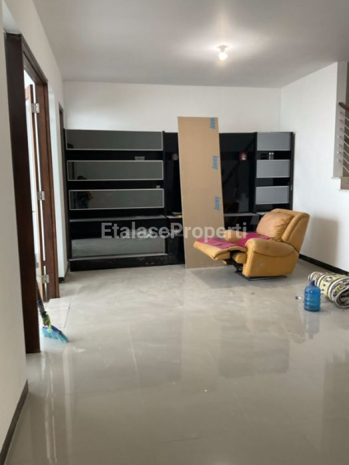 Foto properti Rumah Pantai Mentari Cluster The Havens  Siap Huni Di Surabaya Timur 8