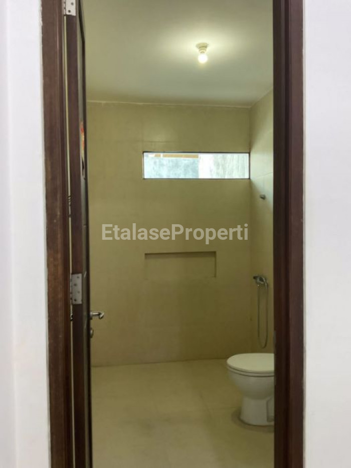 Foto properti Rumah Pantai Mentari Cluster The Havens  Siap Huni Di Surabaya Timur 9