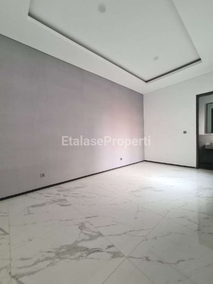 Foto properti TAMAN GAPURA CITRALAND BARU GRESS 3