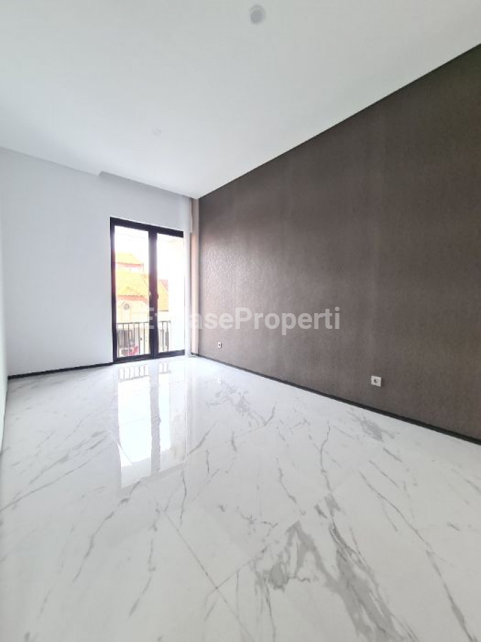 Foto properti TAMAN GAPURA CITRALAND BARU GRESS 4