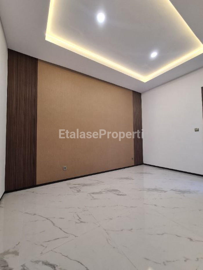 Foto properti TAMAN GAPURA CITRALAND BARU GRESS 5