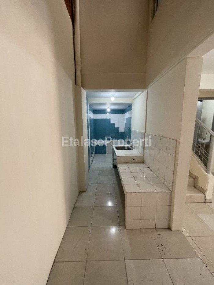 Foto properti Dijual Rumah 2 Lantai Perumahan Nirwana Baruk Utara Surabaya 5