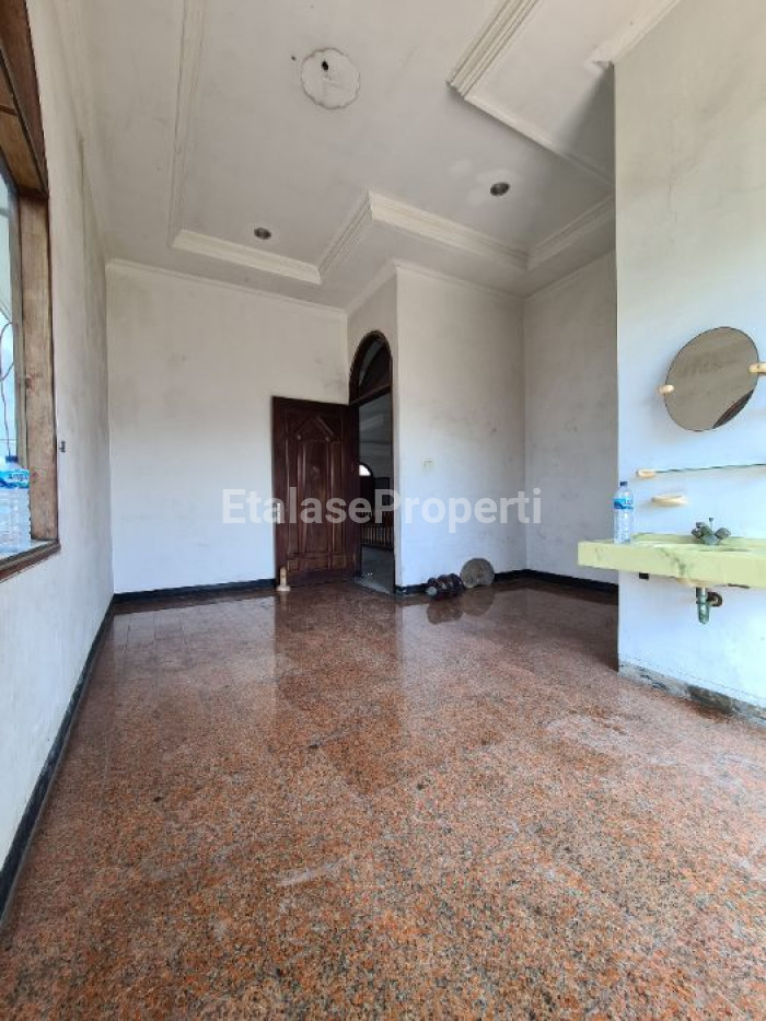 Foto properti MOJOKLANGRU KIDUL RUMAH USAHA. DEKAT ATLAS,  GALAXI MALL DAN  ROYAL DHARMAHUSADA. 4