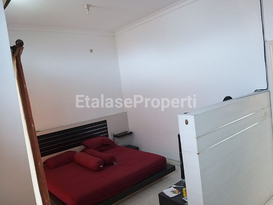 Foto properti Jarang Ada  Rumah Classic Di Raffles Garden Citraland 8