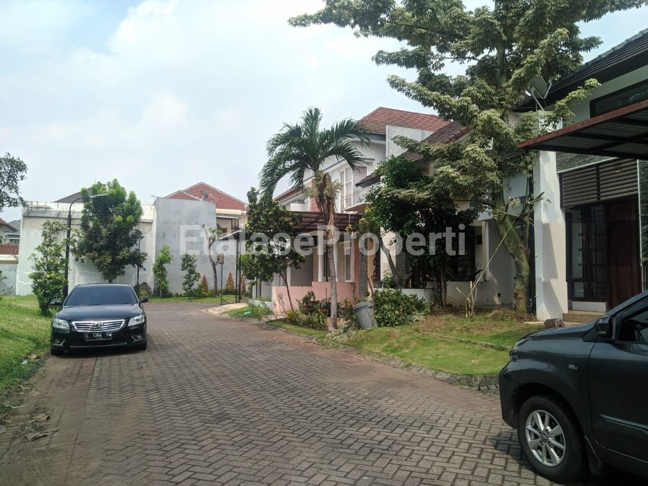 Foto properti Rumah Citraland Royal Park 2 Full Furnished Di Surabaya Barat 2