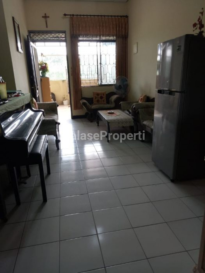 Foto properti Rumah Siap Huni Terawat Baik 8