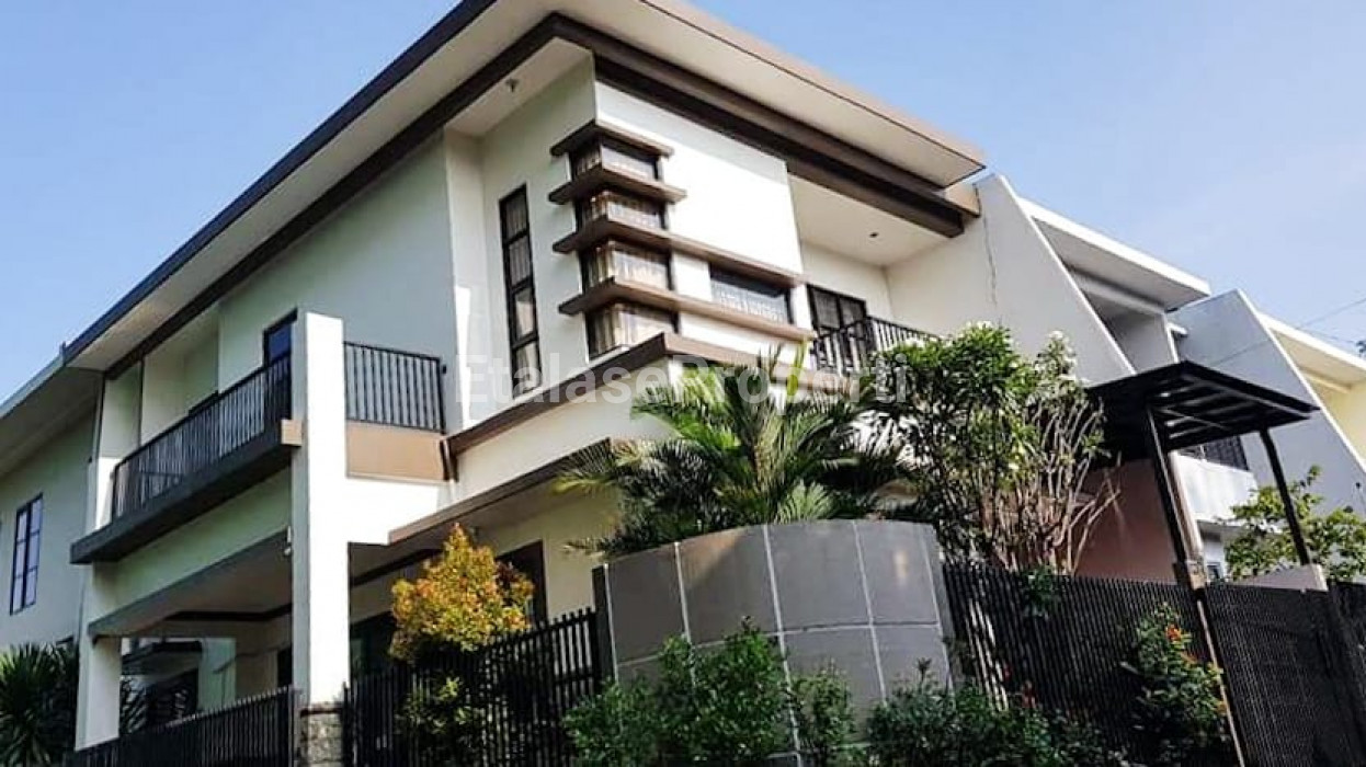 Foto properti Rumah Siap Huni PAGESANGAN BARU 2