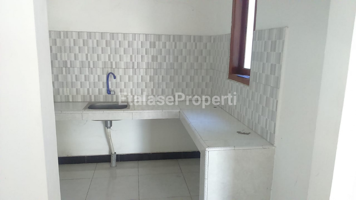 Foto properti JUAL RUMAH SIAP HUNI BERLOKASI DI JL. JAMBANGAN, SURABAYA SELATAN 4