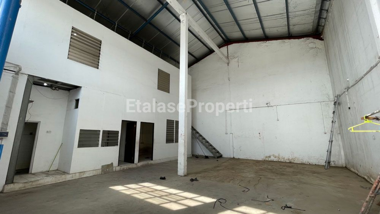 Foto properti Dijual Gudang Ritz Gate Waru Sidoarjo 4