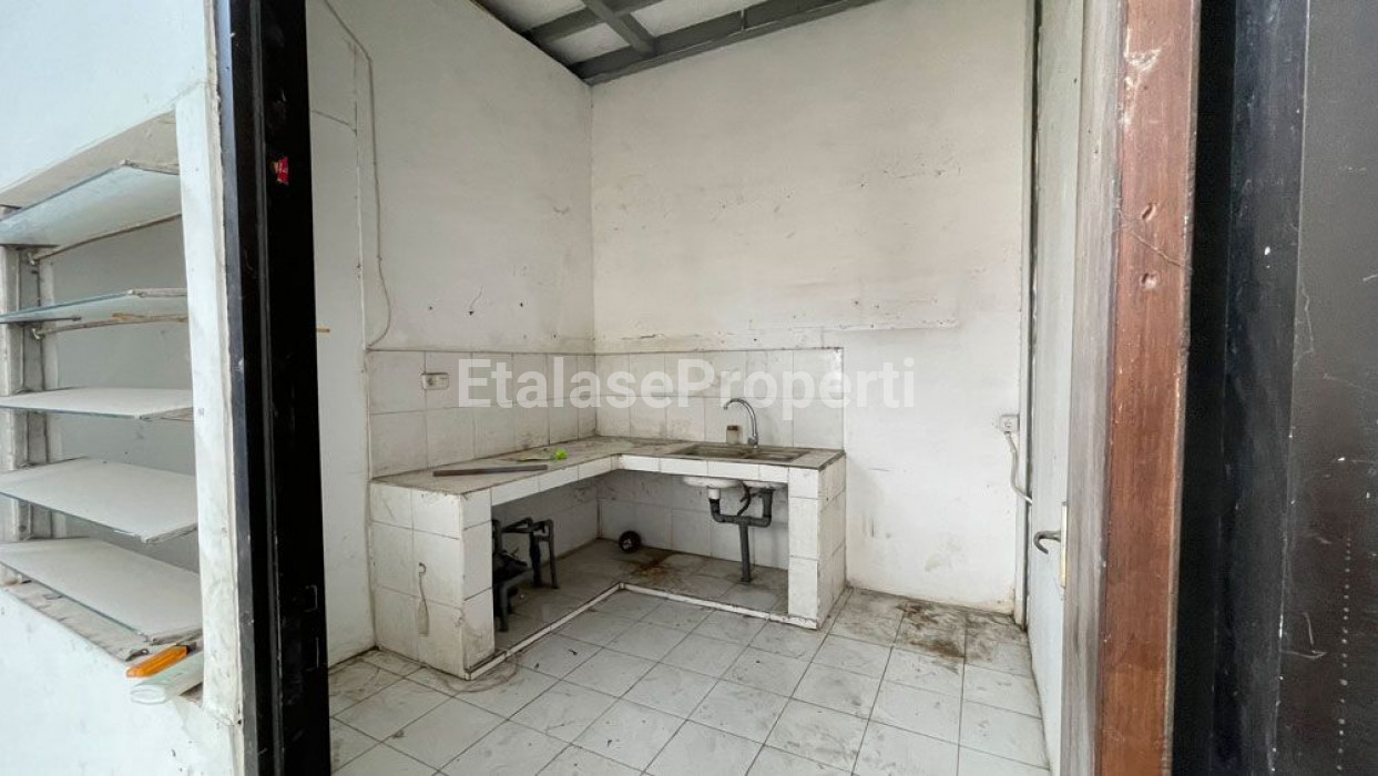Foto properti Dijual Gudang Ritz Gate Waru Sidoarjo 8