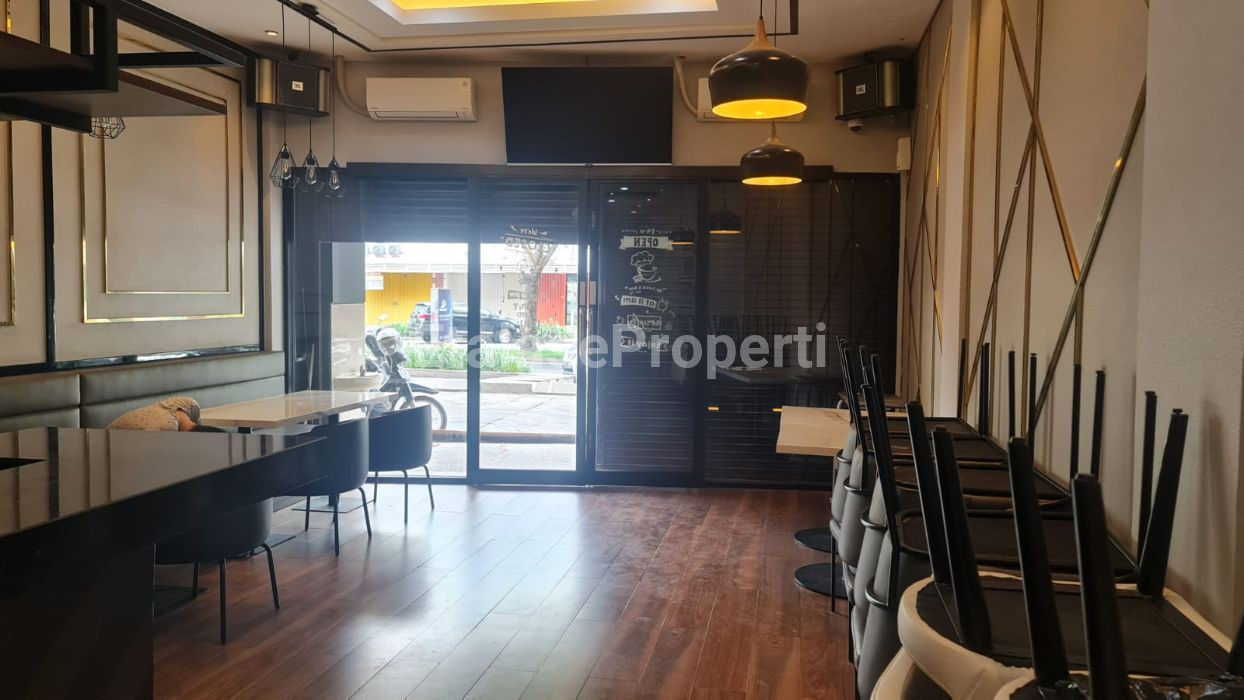 Foto properti Ruko 4lt Gwalk Citraland Surabaya Siap Pakai 6
