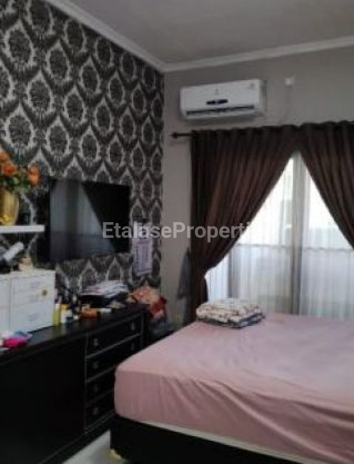 Foto properti Dijual Rumah Siap Huni Cluster Boston Puri Surya Jaya Gedangan 4
