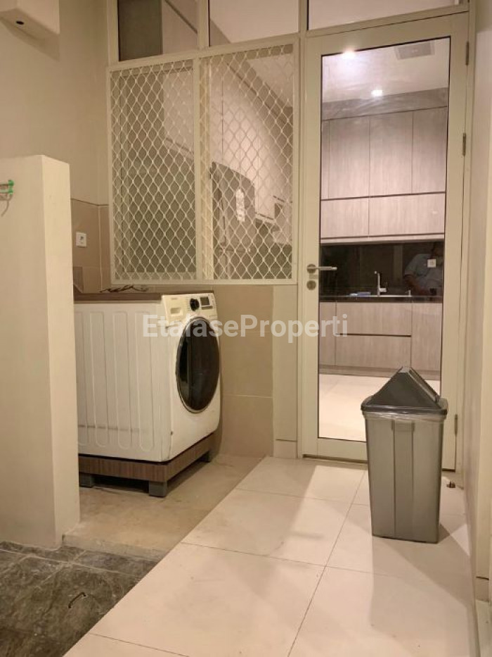 Foto properti Rumah Siap Huni Pakuwon City Grand Island 5