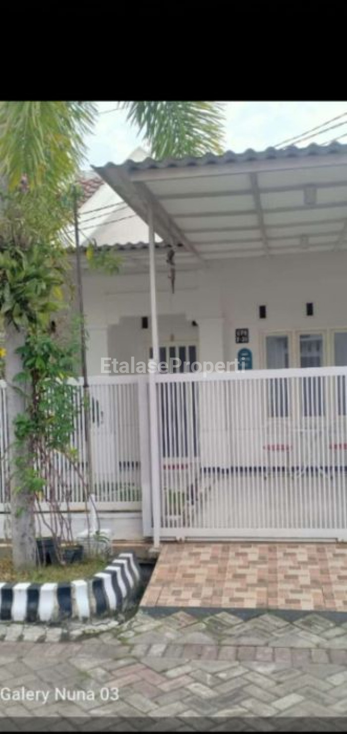 Foto properti Jual Rumah Griya Pesona Asri, YKP, Surabaya Timur 1