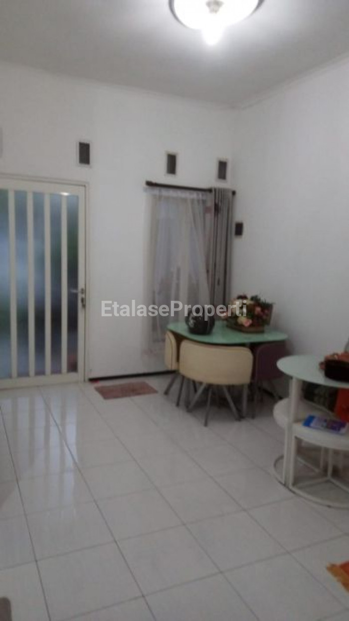 Foto properti Jual Rumah Griya Pesona Asri, YKP, Surabaya Timur 2