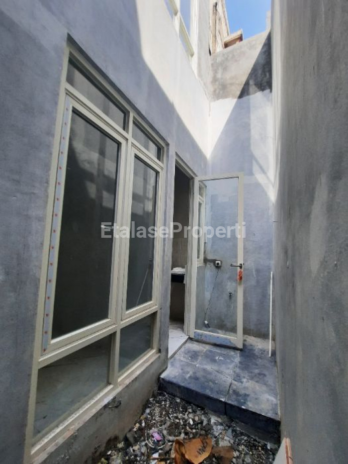Foto properti Ready Unit Royal Paka Residence, Surabaya Timur 4