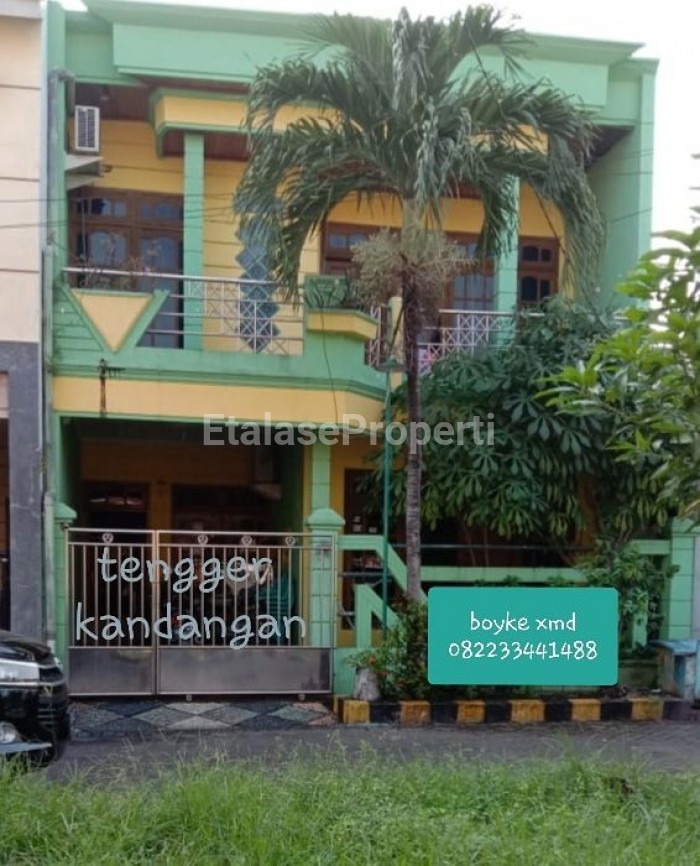 Foto properti Rumah Siap Huni Depan Taman 1