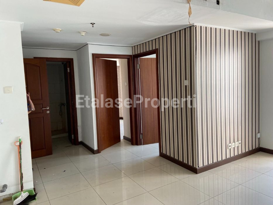 Foto properti Disewakan:  2 BR Apartment Waterplace Dekat Pakuwon Mall 1