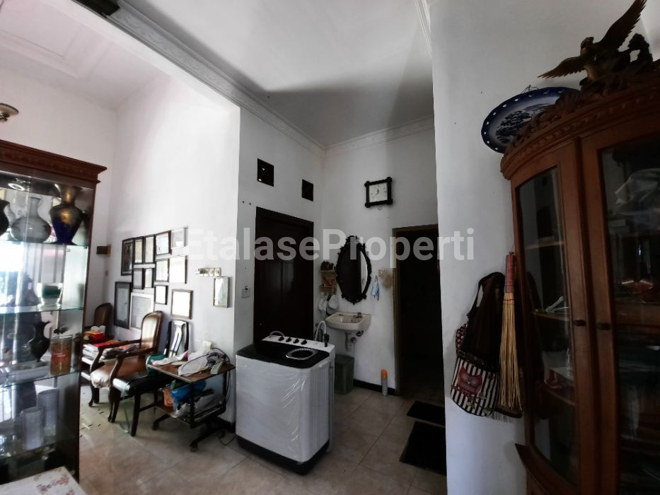 Foto properti Rumah Wiguna Posisi Hook, Surabaya Timur 2