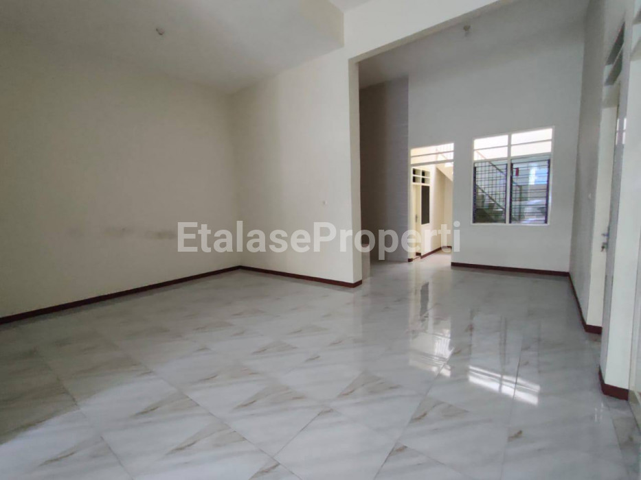 Foto properti Jual Rumah Minimalis Lebak Jaya Surabaya Timur 3