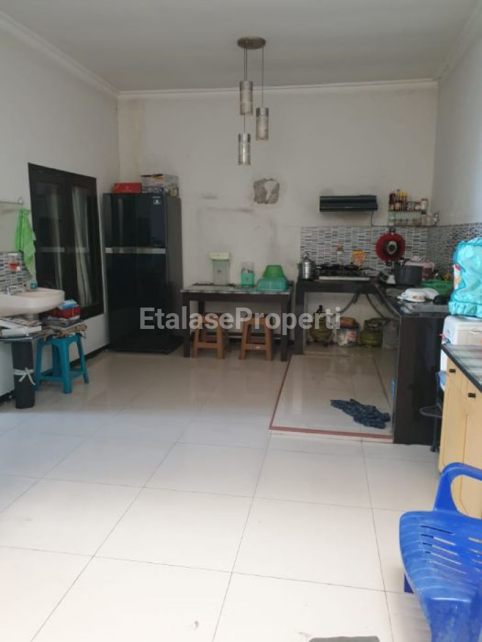 Foto properti Dijual Rumah Siap Huni Terawat Di Perumahan D'Spring Of Tomorrow Boulevard  Medaeng Sidoarjo Dekat Bungurasih Dan Akses Toll SuMo 3