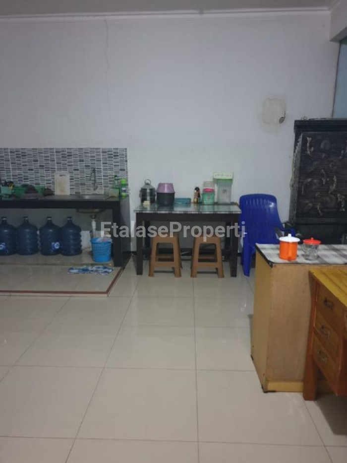 Foto properti Dijual Rumah Siap Huni Terawat Di Perumahan D'Spring Of Tomorrow Boulevard  Medaeng Sidoarjo Dekat Bungurasih Dan Akses Toll SuMo 6