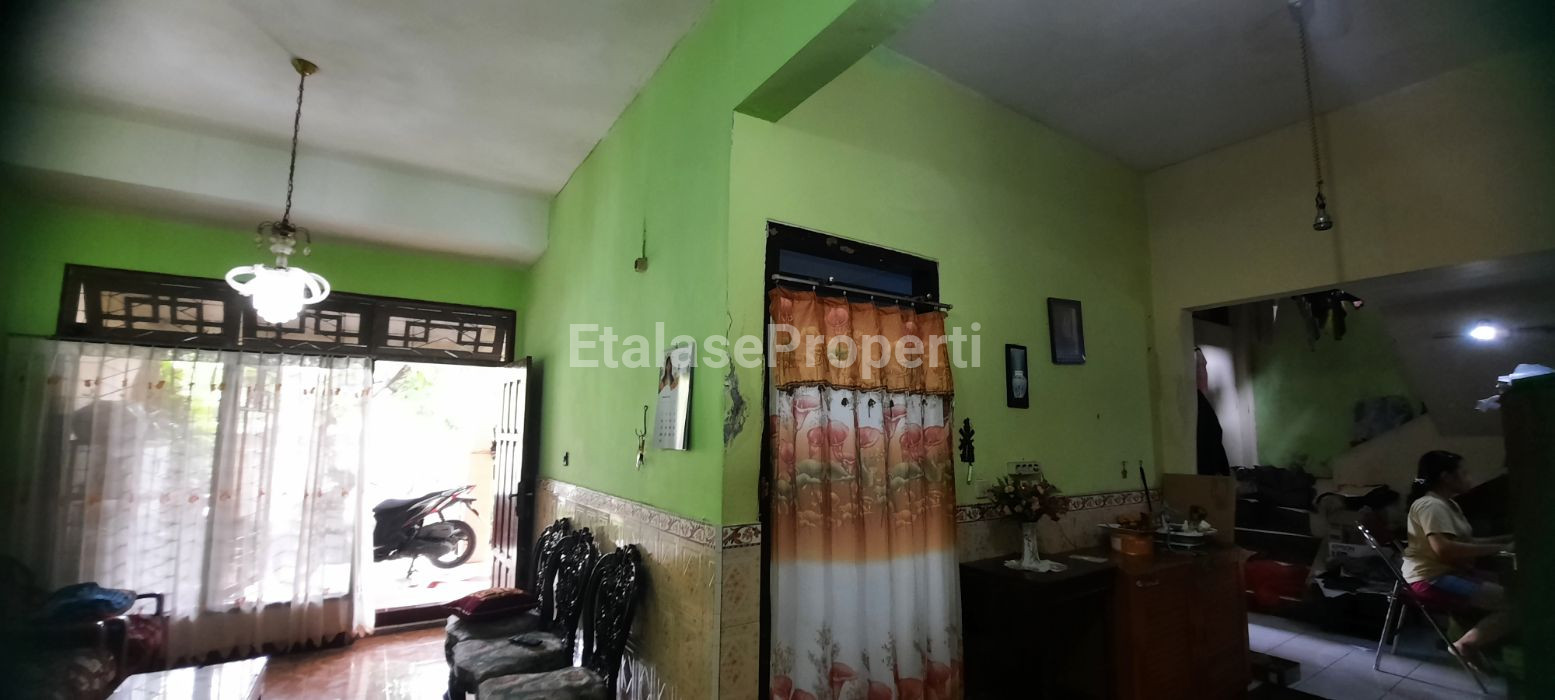 Foto properti Rumah Semolowaru Tengah, Surabaya Timur 2