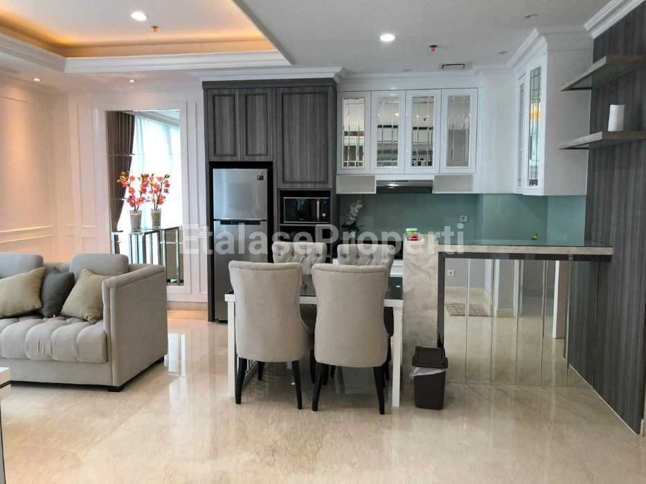 Foto properti SEWA Voila Balcony 2 Bedroom Ciputra World 2