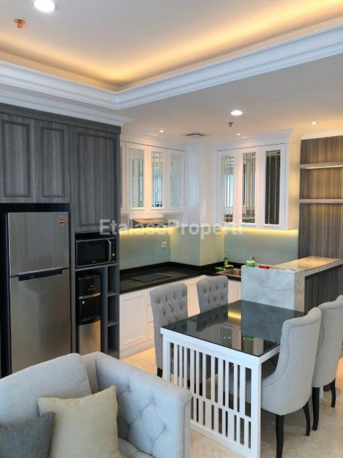 Foto properti SEWA Voila Balcony 2 Bedroom Ciputra World 4