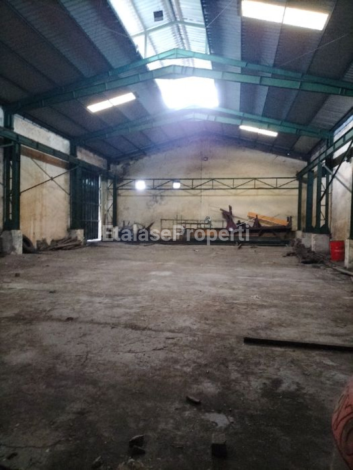 Foto properti Disewakan Gudang Di Margomulyo Indah 2