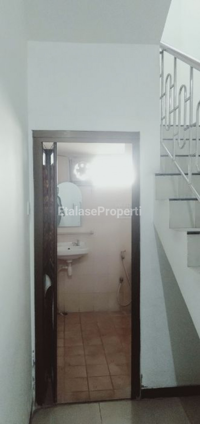 Foto properti Rumah Hook Puri Widia Kencana 4