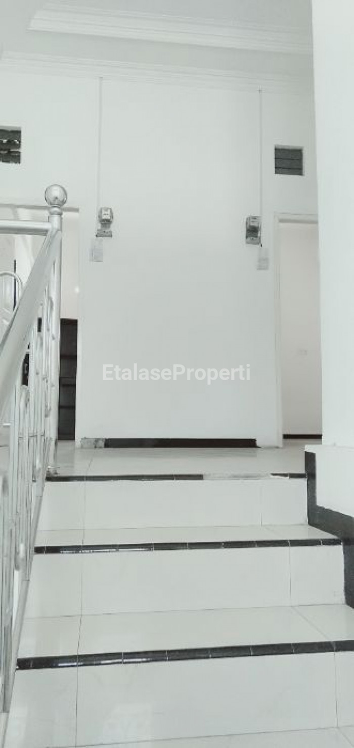 Foto properti Rumah Hook Puri Widia Kencana 6