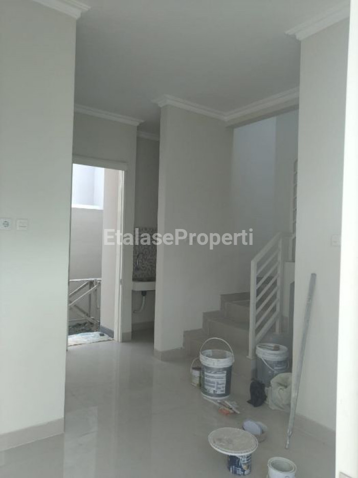 Foto properti Disewakan Rumah Puri Safira Regency CLUSTER GRAND SHANAYA Menganti Gresik 4