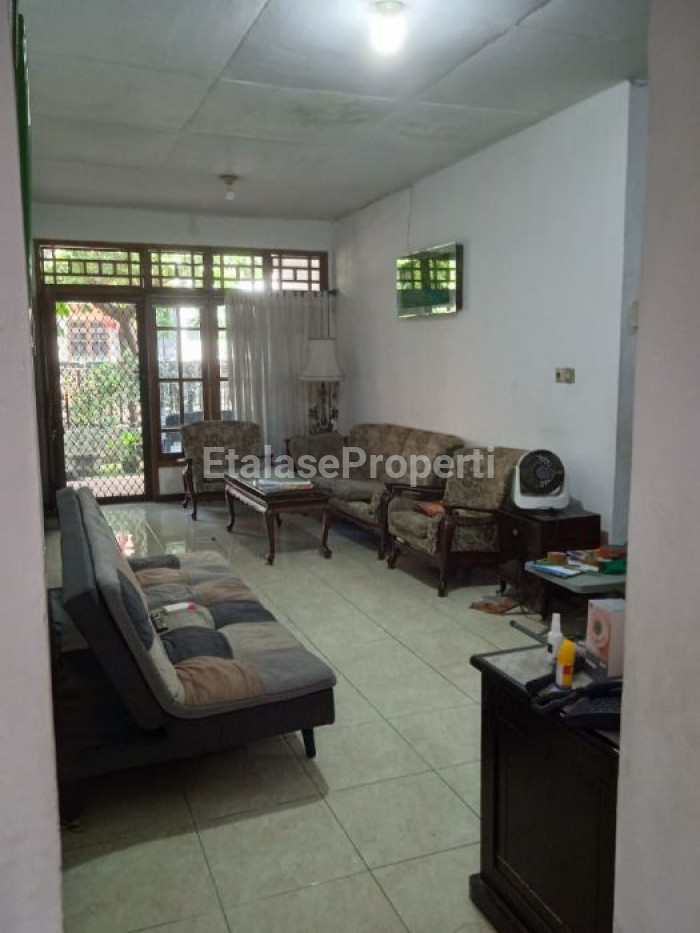 Foto properti Rumah Siap Huni Wisma Menanggal 8