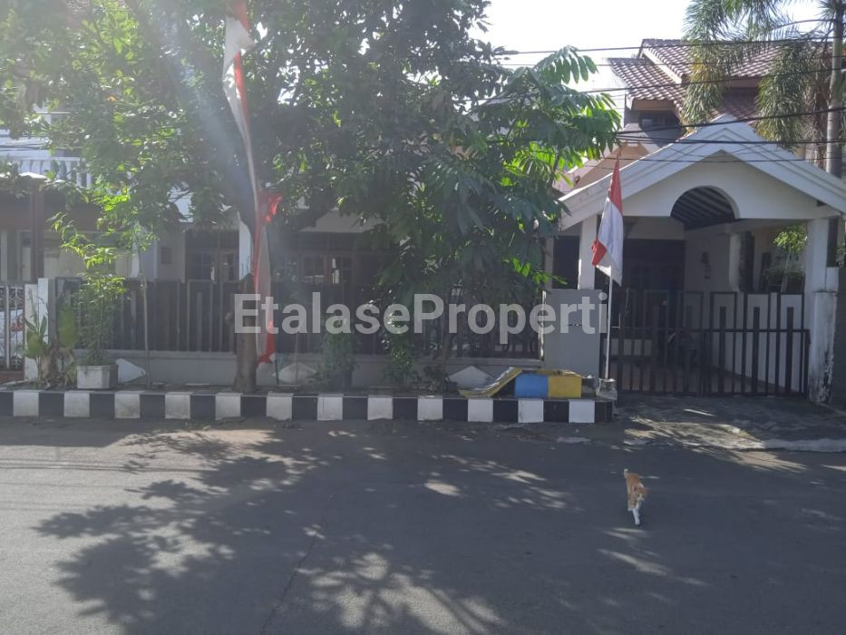 Foto properti Rumah Siap Huni Wisma Menanggal 1
