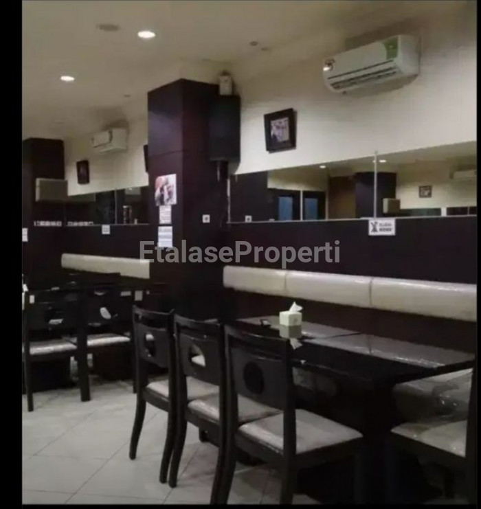 Foto properti JUAL RUMAH DI JL DUKUH KUPANG BARAT, SURABAYA BARAT 3