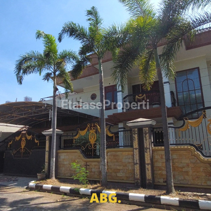 Foto properti JUAL CEPAT RUMAH MEWAH SIAP HUNI GAYUNGSARI 1