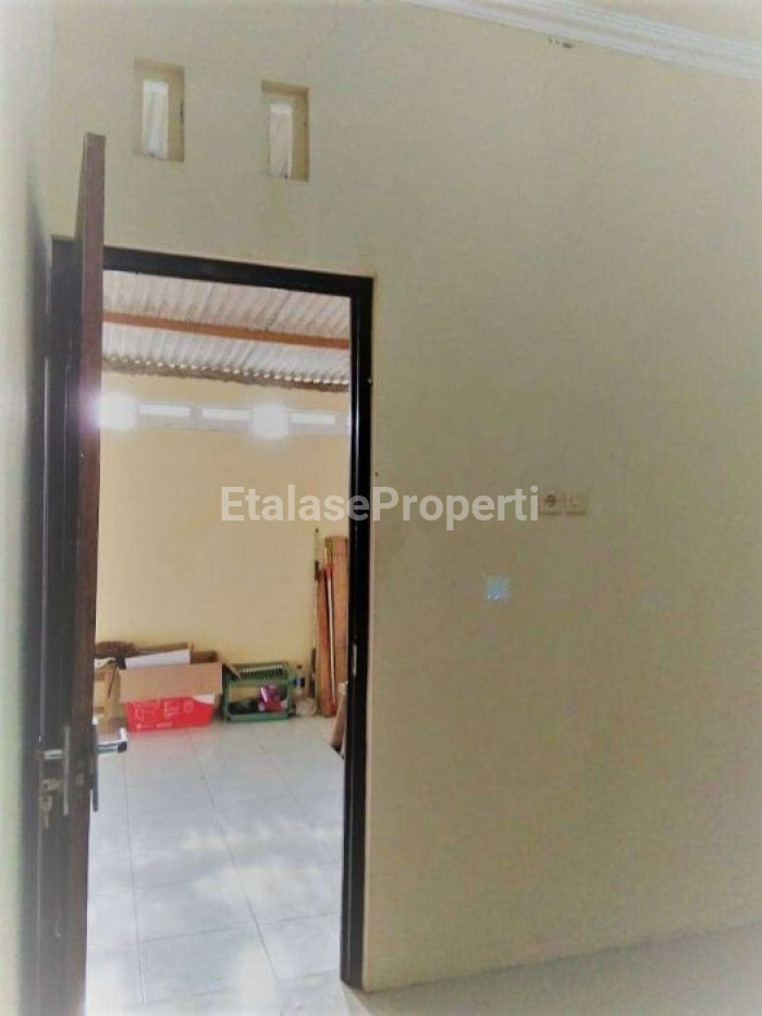 Foto properti Dijual Cepat Rumah Cantik Tengah Kota Sidoarjo 8