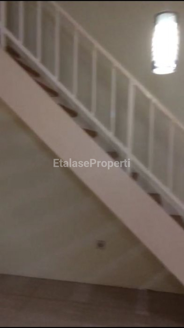 Foto properti JUAL RUMAH SIAP HUNI DI CLUSTER BUKIT PALMA BLOK-A, CITRALAND, SURABAYA BARAT 3
