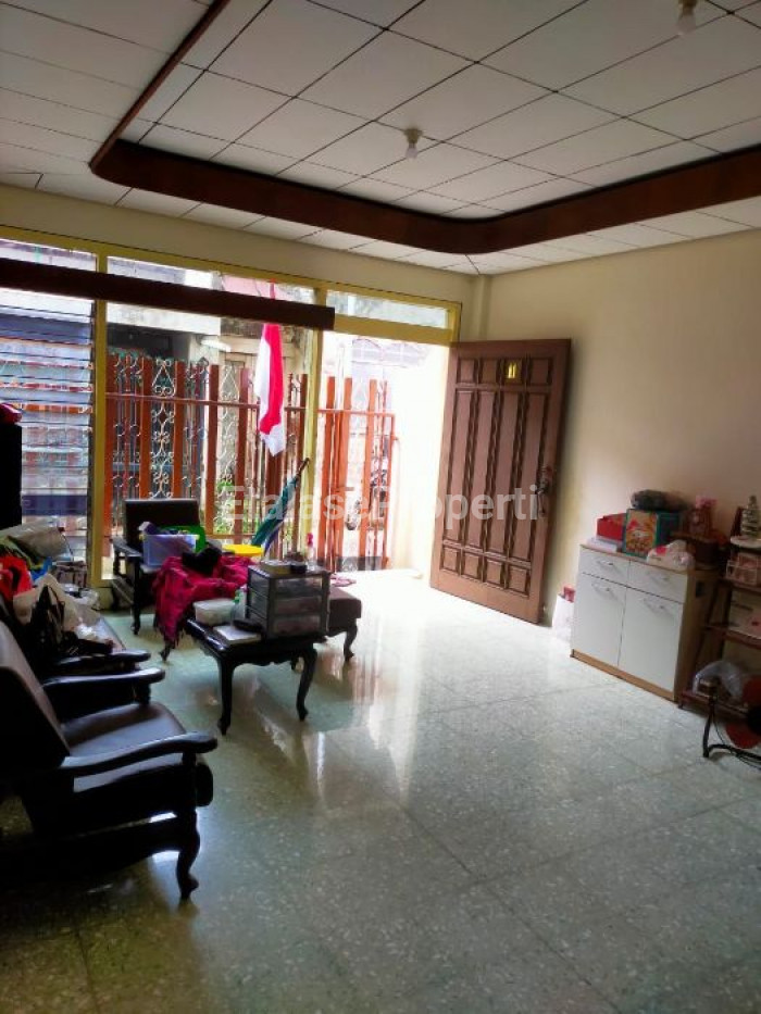 Foto properti Jual Rumah Di Tambak Bayan Surabaya Pusat 4