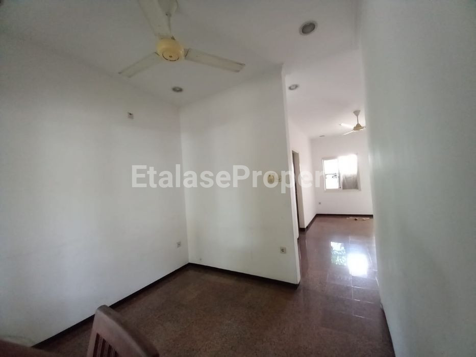 Foto properti Rumah Unimas Garden Regency Full Furnish Baru Siap Huni Di Sidoarjo 4