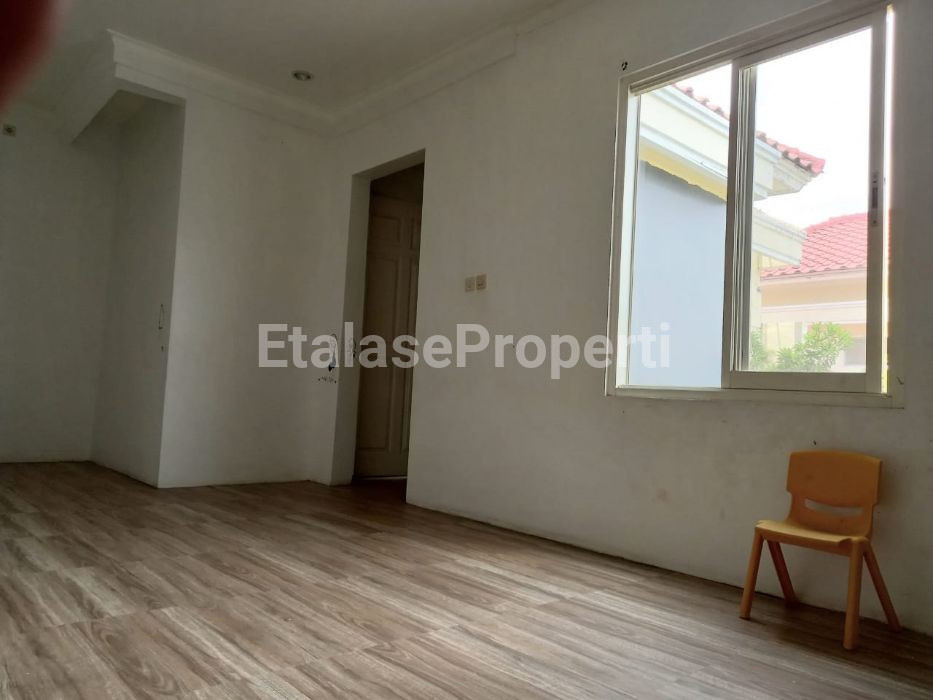 Foto properti Rumah Unimas Garden Regency Full Furnish Baru Siap Huni Di Sidoarjo 7