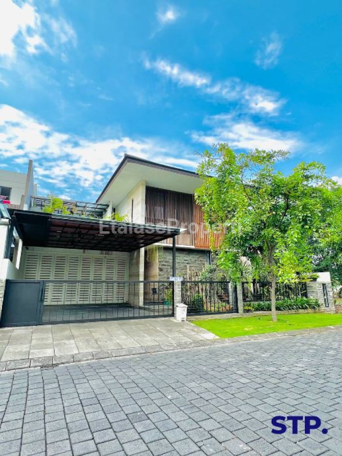 Foto properti Turun Harga - Rumah Mewah Graha Natura Fully Furnished 1