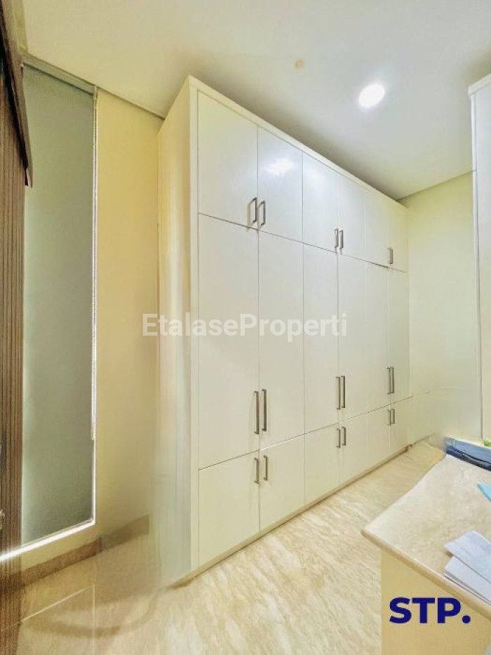Foto properti Turun Harga - Rumah Mewah Graha Natura Fully Furnished 9