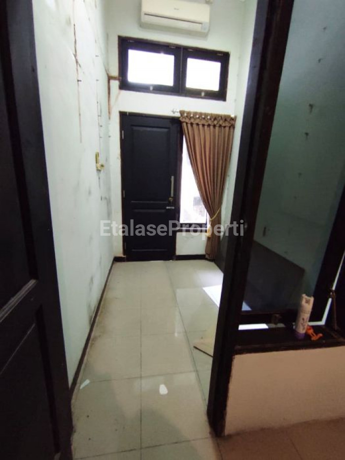 Foto properti Rumah Pandugo Baru Homy Dan Lingkungan Nyaman Siap Huni Di Surabaya Timur 6
