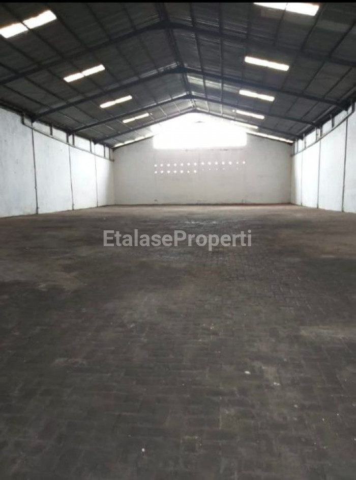 Foto properti SEWA GUDANG DI OSOWILANGUN PERMAI BLOK A , BLOK TERDEPAN 3